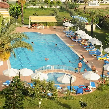 Aral Hotel 3*